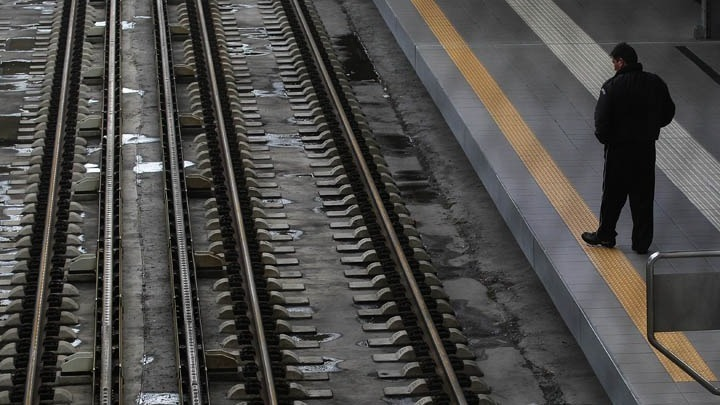 Προβλήματα στην κυκλοφορία τρένων και ταλαιπωρία επιβατών, λόγω διακοπής ρεύματος