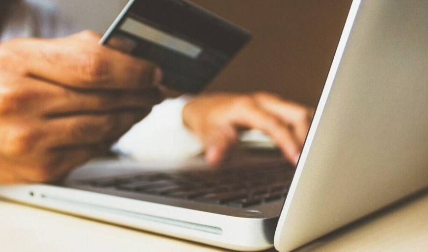 «Phishing»: Οι τράπεζες θα δίνουν αποζημίωση σε όσους πέφτουν θύματα ηλεκτρονικής απάτης